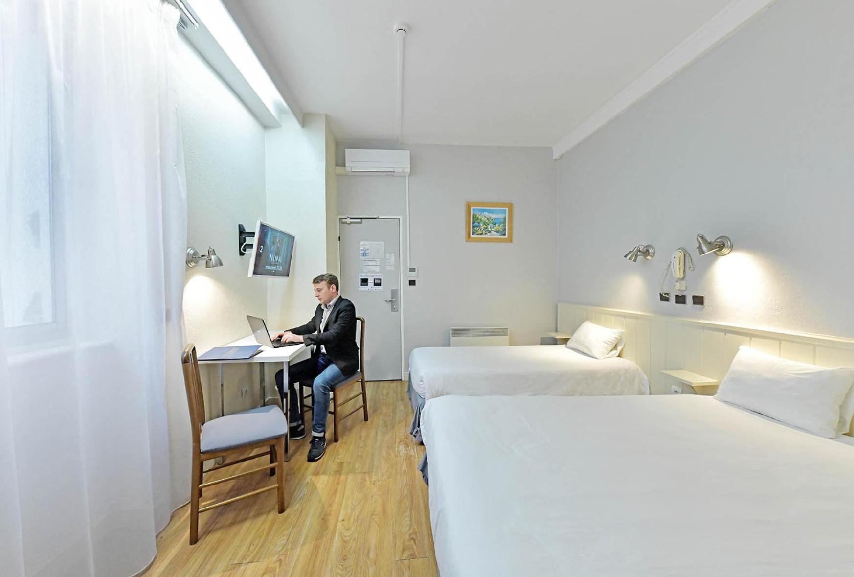 Hotel Saint Andre Gare Sncf Clermont-Ferrand Kültér fotó