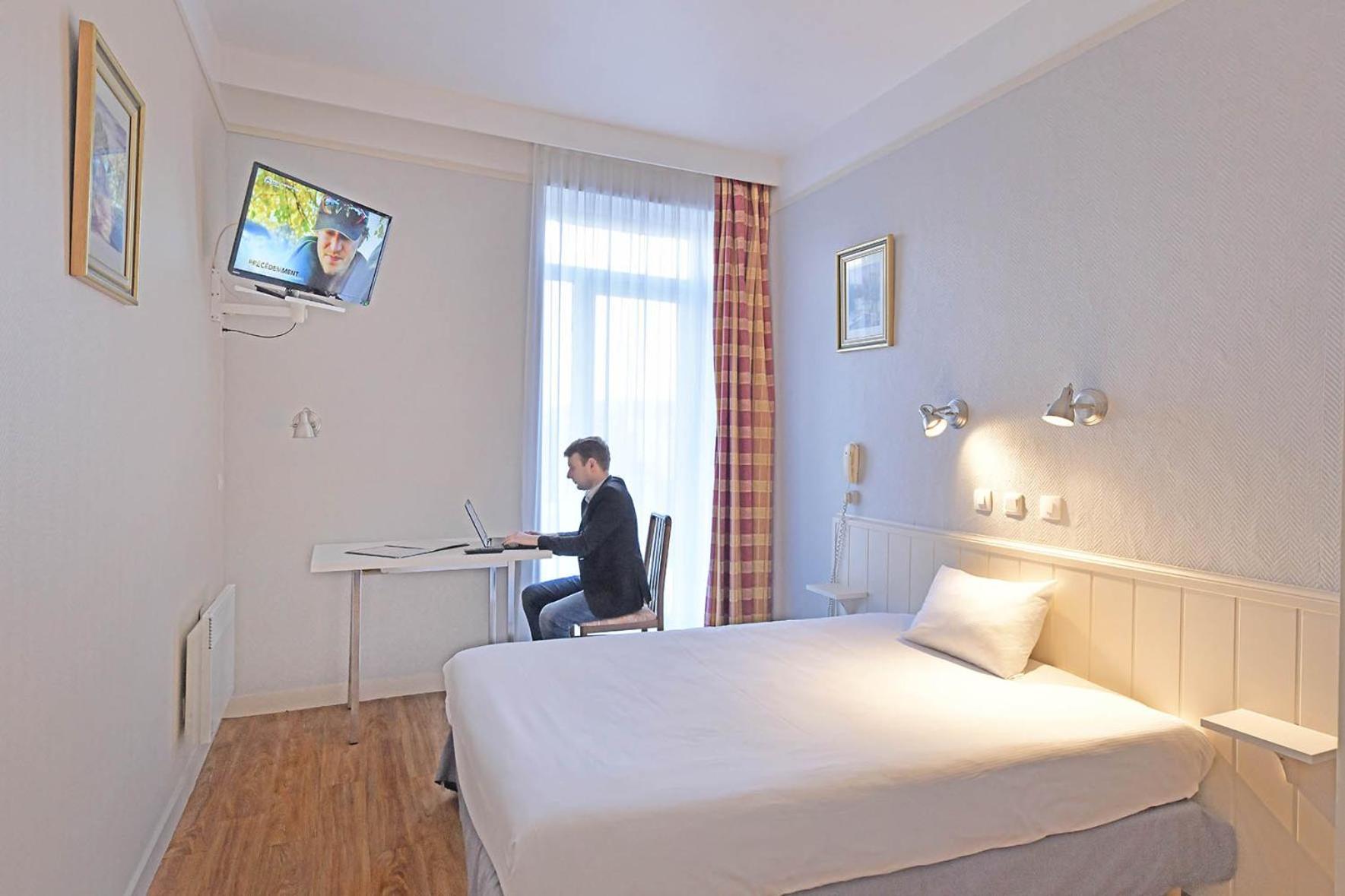 Hotel Saint Andre Gare Sncf Clermont-Ferrand Kültér fotó